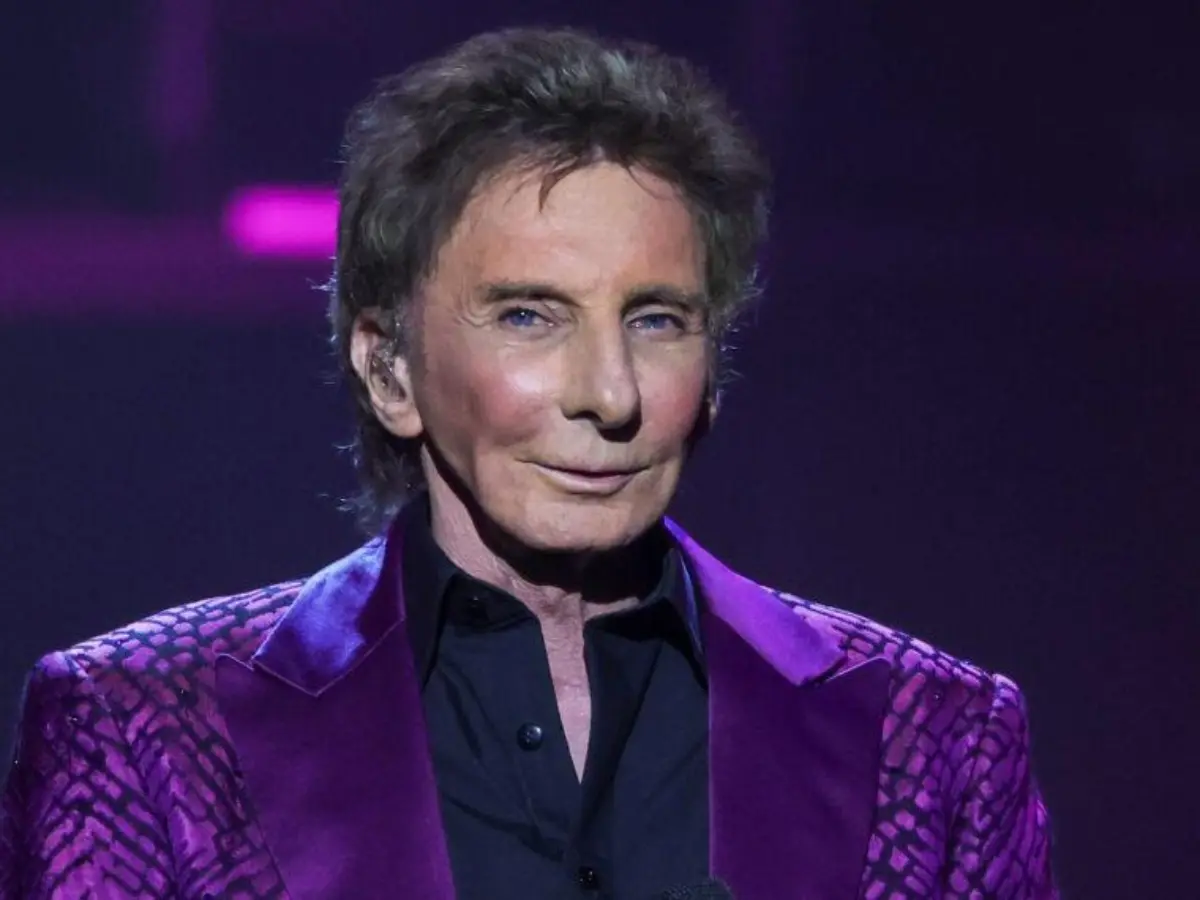 Barry Manilow sparks concern after ending Las Vegas concert early and cancelling more shows Barry Manilow sparks concern after ending Las Vegas concert early and cancelling more shows