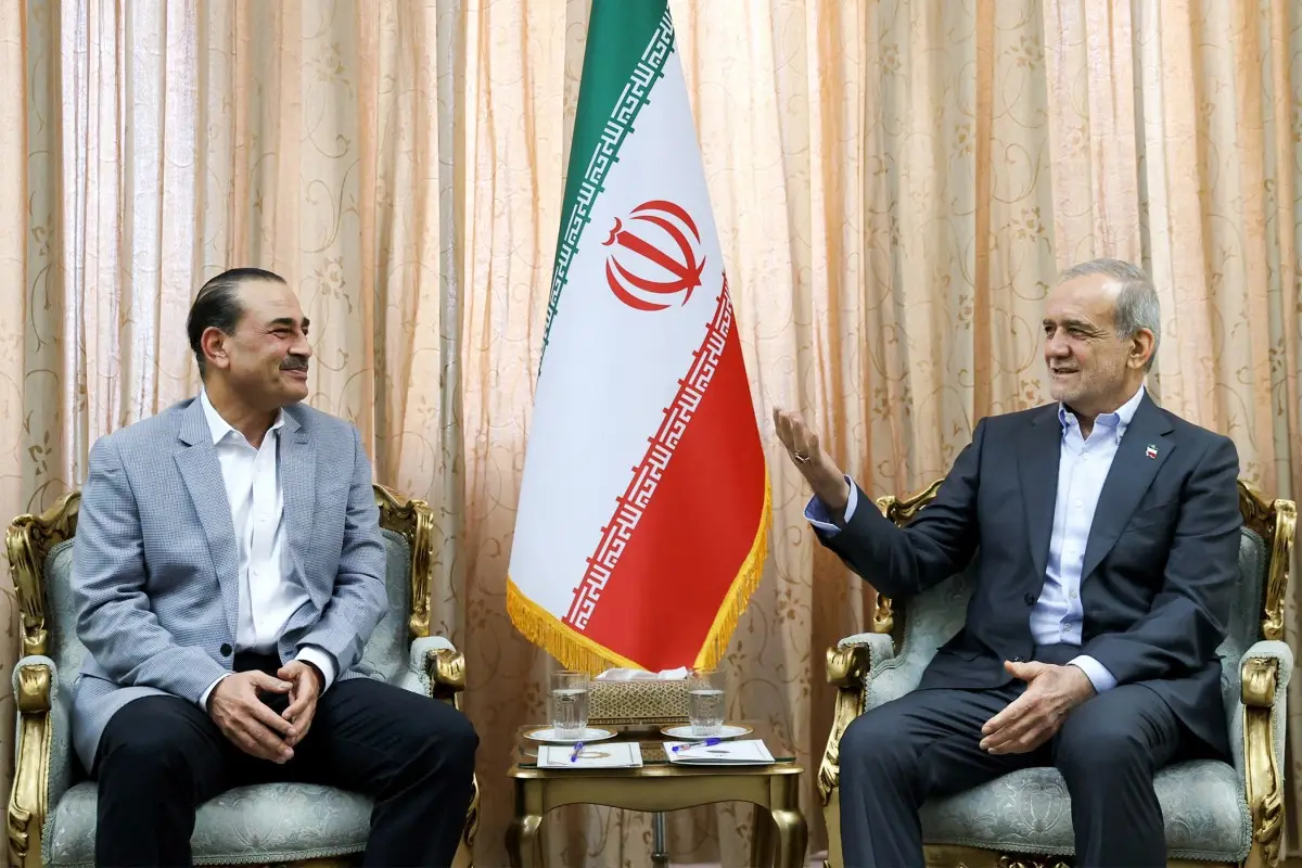 Pakistan Army chief Asim Munir to visit Iran to revive stalled US-Iran talks