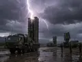 What happens if lightning strikes an S-400 launcher?