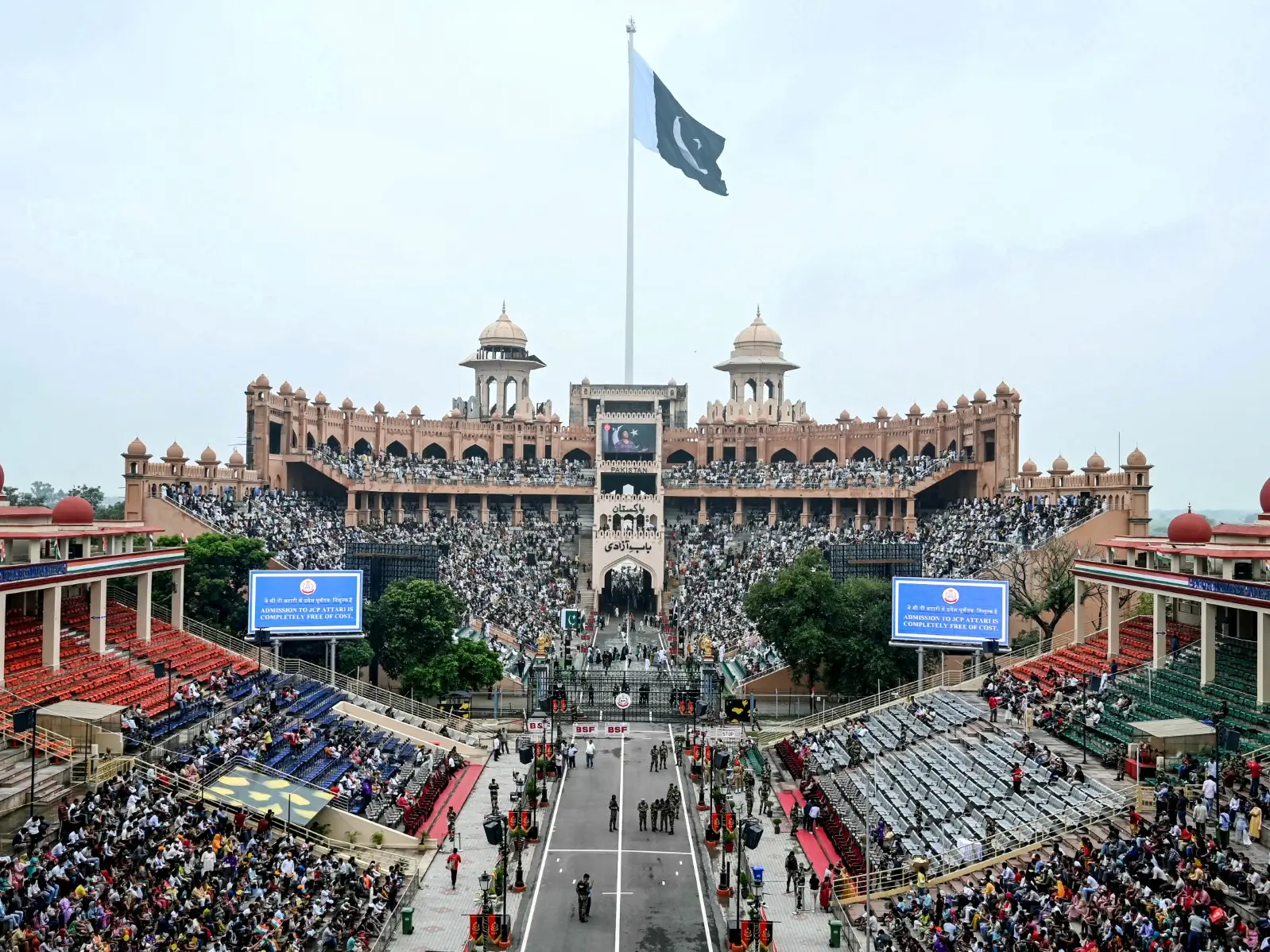 150 Pakistani Sindhi brides reach India for weddings months after Pahalgam attack, Operation Sindoor 150 Pakistani Sindhi brides reach India for weddings months after Pahalgam attack, Operation Sindoor