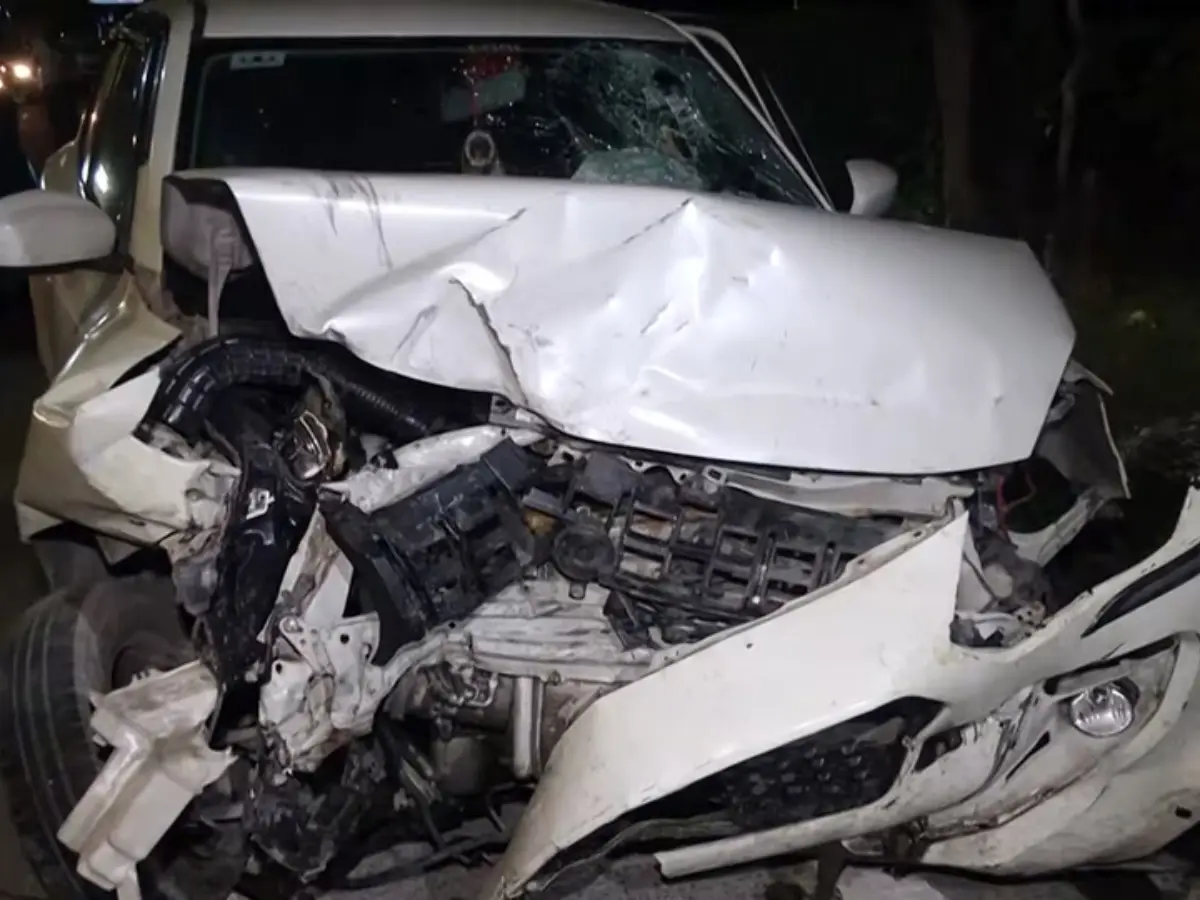 Speeding car crashes through divider, rams into SUV in Delhi, 2 MLAs among 6 injured