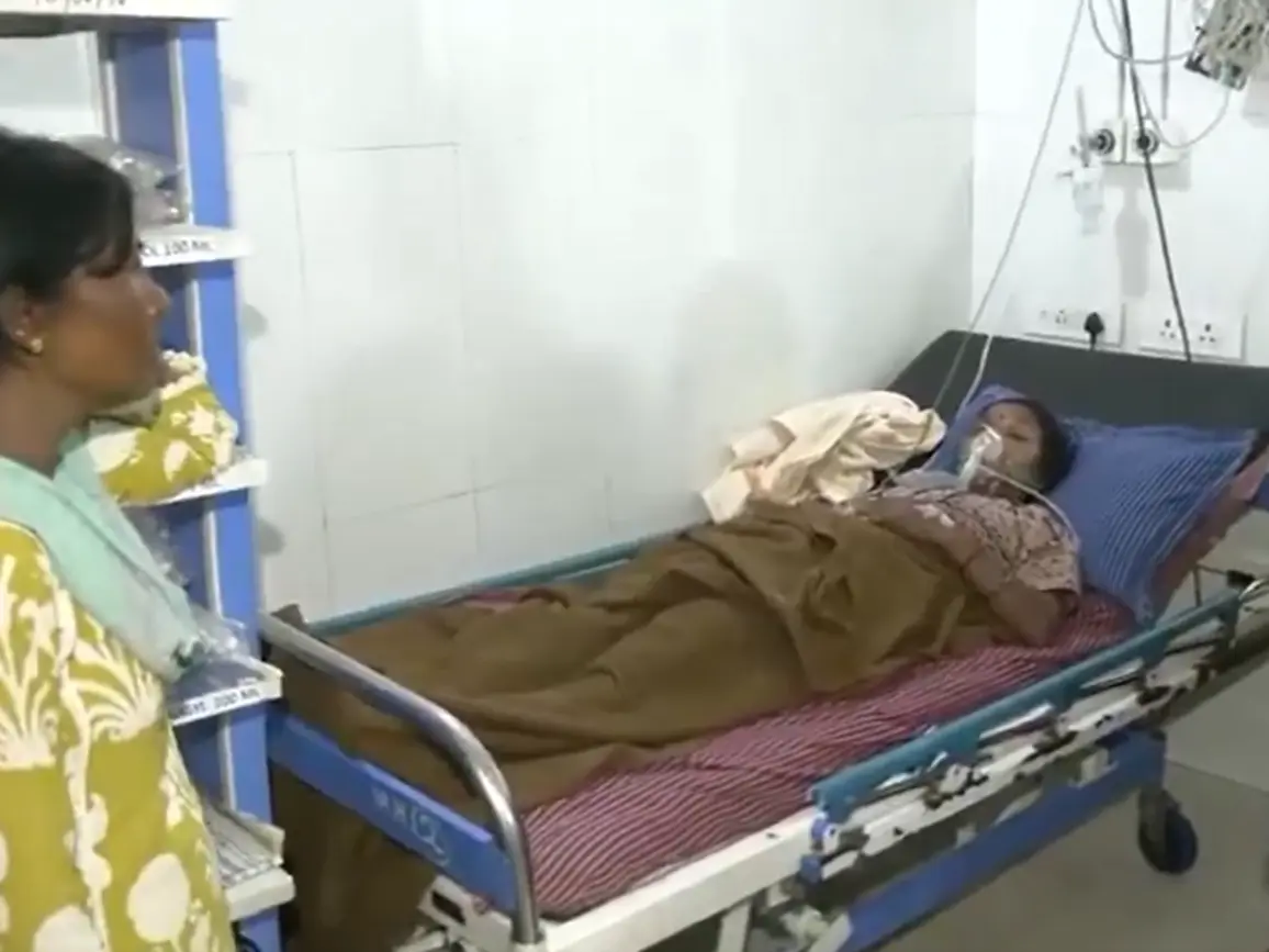 Over 40 people hospitalised after chlorine gas leak at water purification plant in Maharashtra's Nagpur, area cordoned off Over 40 people hospitalised after chlorine gas leak at water purification plant in Maharashtra's Nagpur, area cordoned off