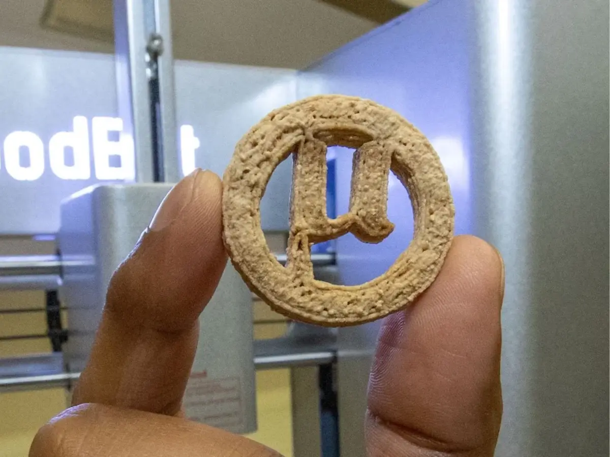 Would you eat a 3D printed cookie made from plastic waste? NASA astronauts might have to