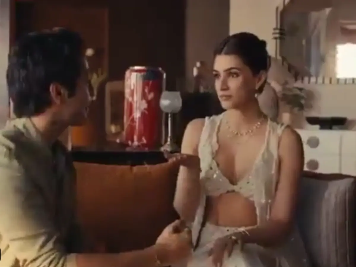 'Traditions are not in her neckline': Kriti Sanon reacts to backlash over Raksha Bandhan ad 'Traditions are not in her neckline': Kriti Sanon reacts to backlash over Raksha Bandhan ad
