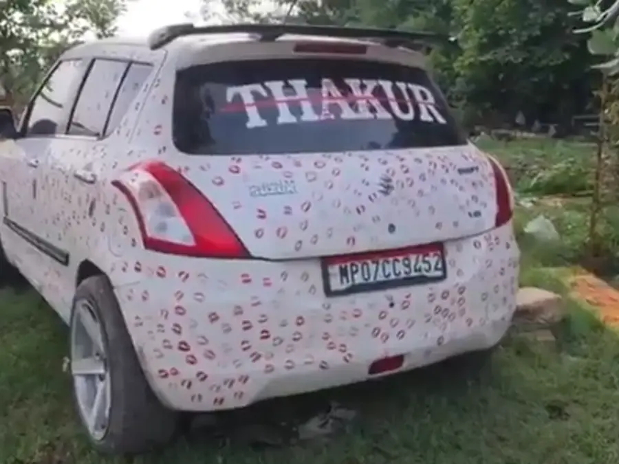 Is this bare minimum? Girlfriend leaves 3,400 lipstick kisses on car; man gets ₹5,500 fine from MP police