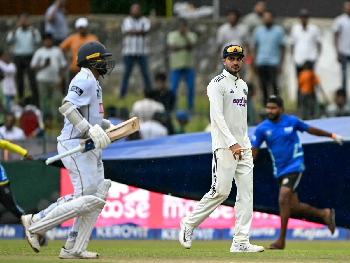 IND vs SL 2nd Test, Day 3: Krishna, Suthar share 6 wickets as India surge ahead despite rain IND vs SL 2nd Test, Day 3: Krishna, Suthar share 6 wickets as India surge ahead despite rain