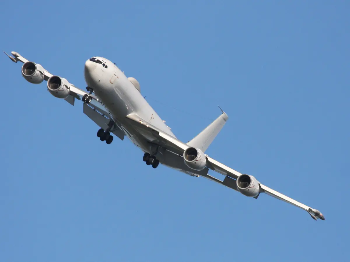5 doomsday planes spotted in US skies hours after CIA director's secret trip to Russia