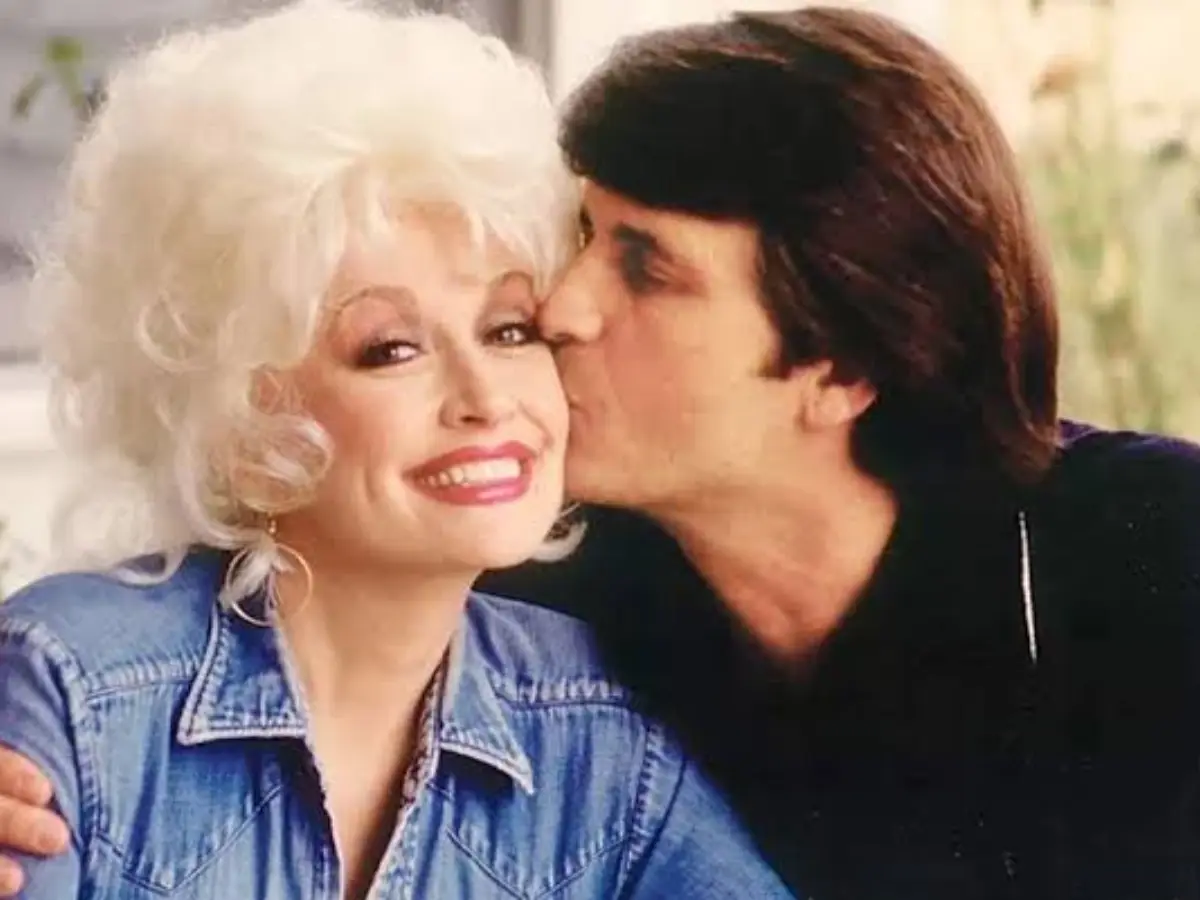 Dolly Parton and Carl Dean's love story: Why the couple never had children Dolly Parton and Carl Dean's love story: Why the couple never had children