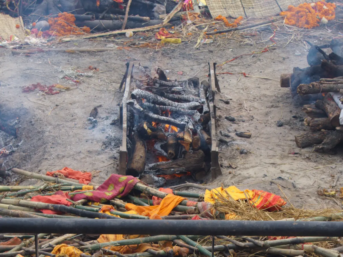 Beyond religion: Kerala Orthodox priest arranges Hindu funeral for 88-year-old woman who lived with his family for 25 years Beyond religion: Kerala Orthodox priest arranges Hindu funeral for 88-year-old woman who lived with his family for 25 years