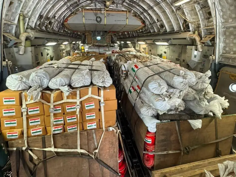 Blankets, sleeping bags, solar lamps and more: List of things India sent to Nepal in 47.5 tonnes of humanitarian aid Blankets, sleeping bags, solar lamps and more: List of things India sent to Nepal in 47.5 tonnes of humanitarian aid