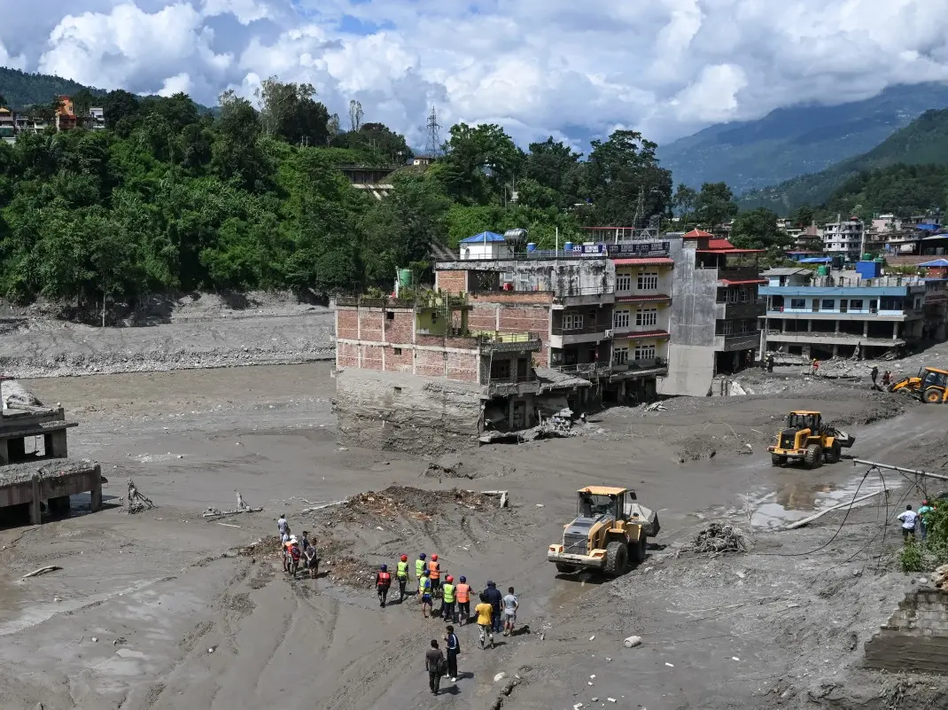 ‘Luckily, I was stuck in a mango tree’: Nepal flood survivor recalls brush with death ‘Luckily, I was stuck in a mango tree’: Nepal flood survivor recalls brush with death