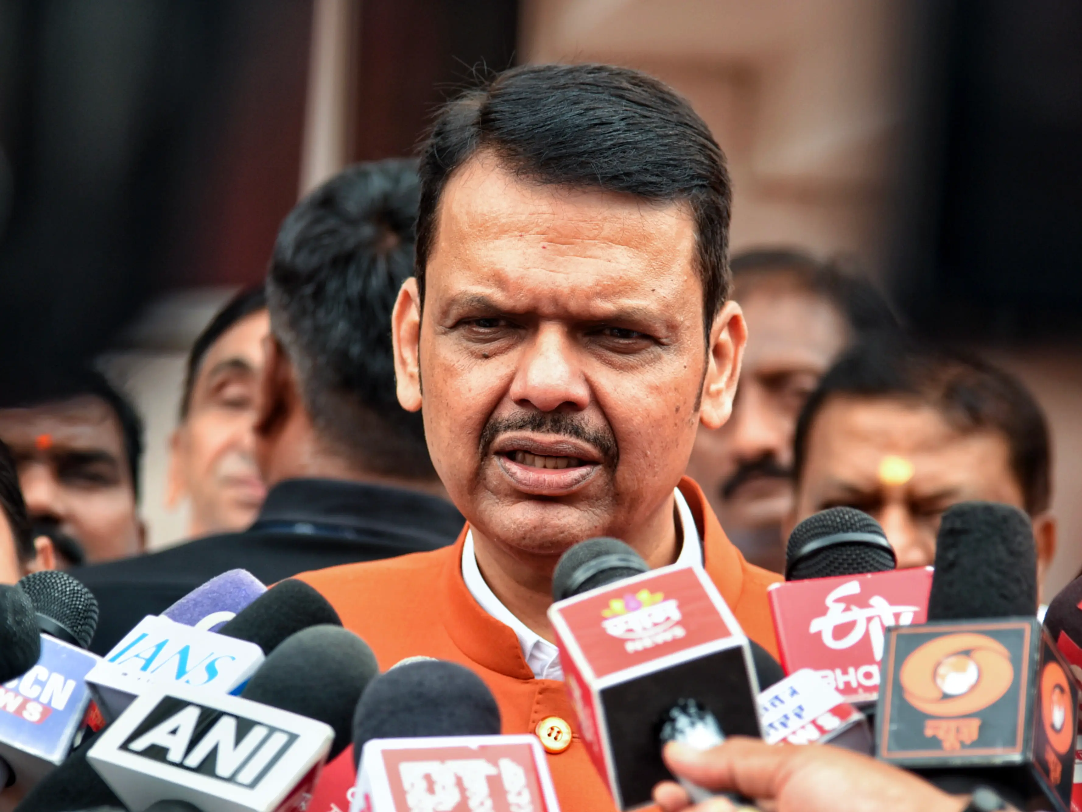 Maharashtra gives auto, cab drivers one year to learn Marathi amid language row Maharashtra gives auto, cab drivers one year to learn Marathi amid language row