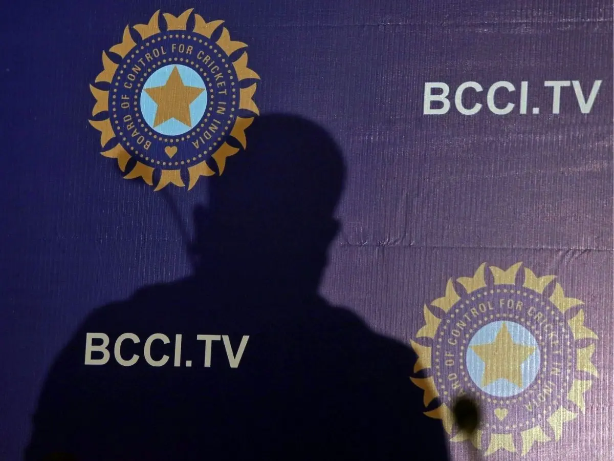 Lack of 5-star room service plagues Asian Games cricket, official says