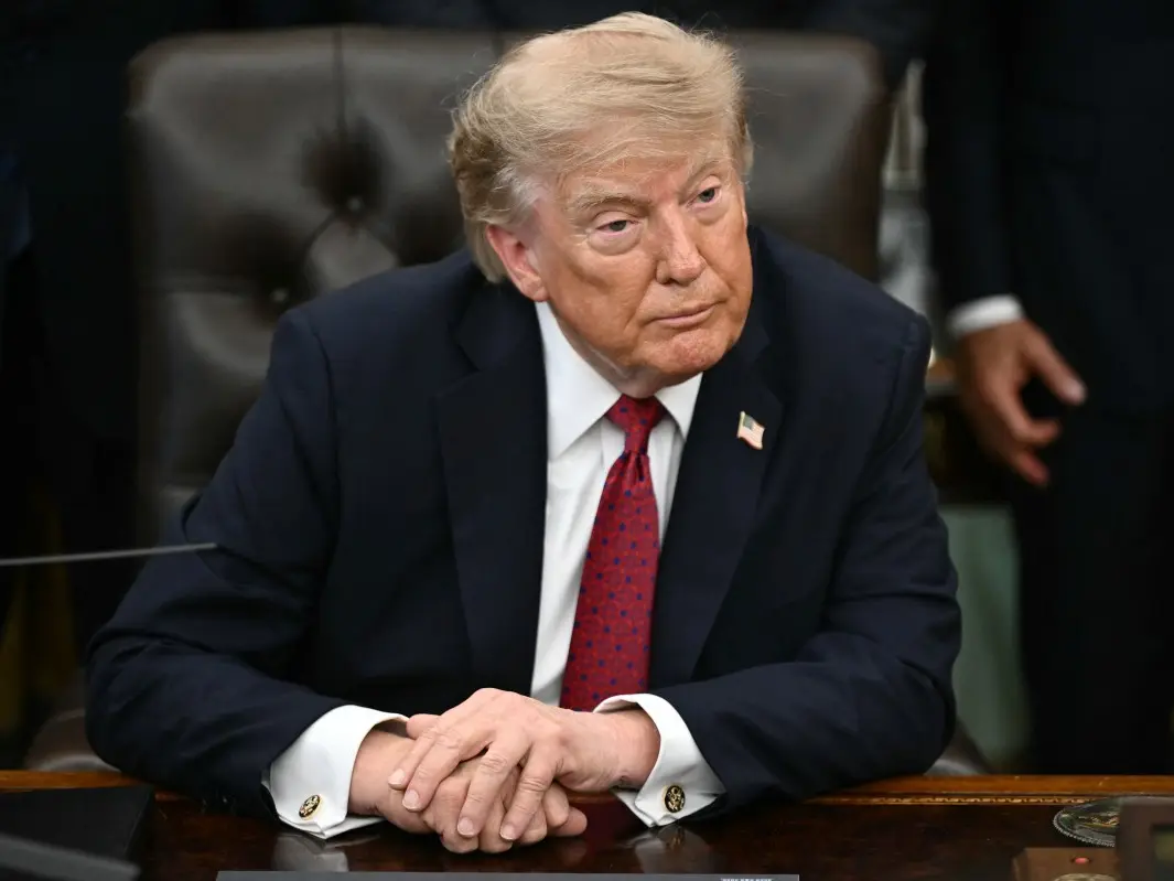 Trump thanks Bangladesh PM for Boeing deal, hints at meeting Trump thanks Bangladesh PM for Boeing deal, hints at meeting