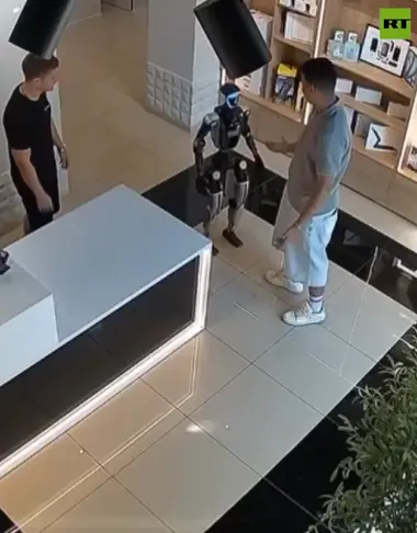 Man pushes Russian humanoid robot. Watch what happens next