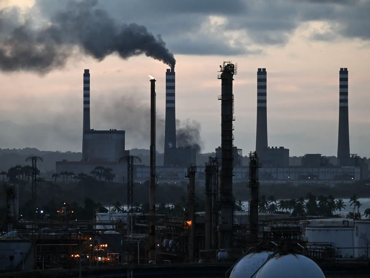 US Firms Sign Historic Multibillion-Dollar Venezuelan Oil Deals