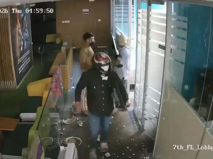 Six detained after alleged vandalism at Abhishek Banerjee’s Camac Street TMC office in Kolkata