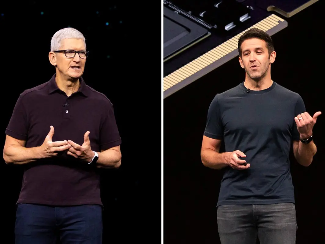 Influencer shows off what he claims is Apple's first foldable iPhone 18 Ultra Influencer shows off what he claims is Apple's first foldable iPhone 18 Ultra