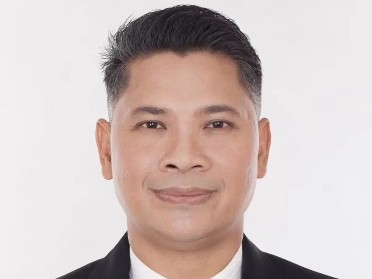 Thai businessman seeking Rs 48 crore for his company to become a monk and live in the forest Thai businessman seeking Rs 48 crore for his company to become a monk and live in the forest