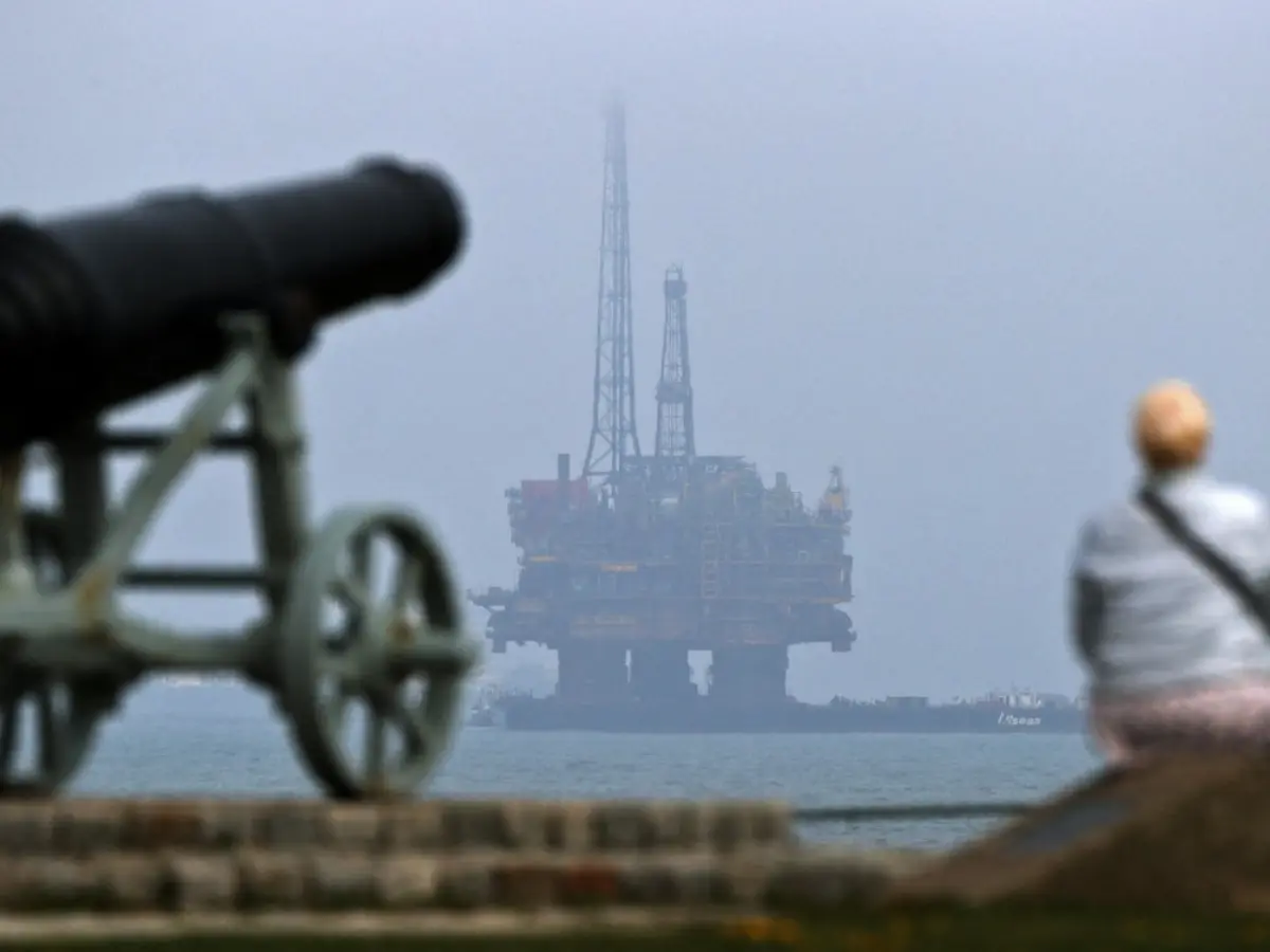 800 overweight oil workers in North Sea could soon be fired. Here's why 800 overweight oil workers in North Sea could soon be fired. Here's why