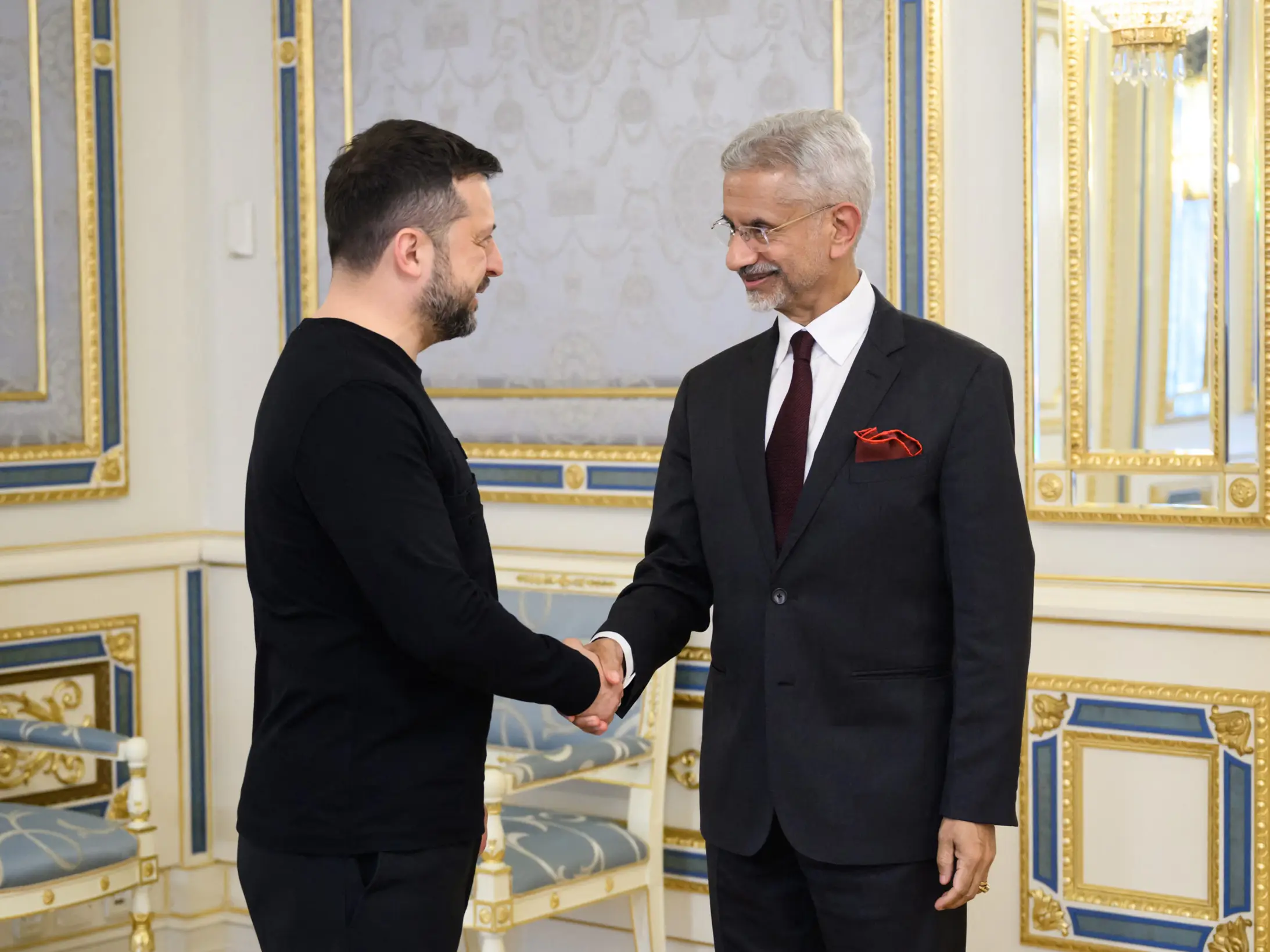 Zelensky ‘grateful’ for India’s push to end Ukraine war after meeting Jaishankar in Kyiv Zelensky ‘grateful’ for India’s push to end Ukraine war after meeting Jaishankar in Kyiv