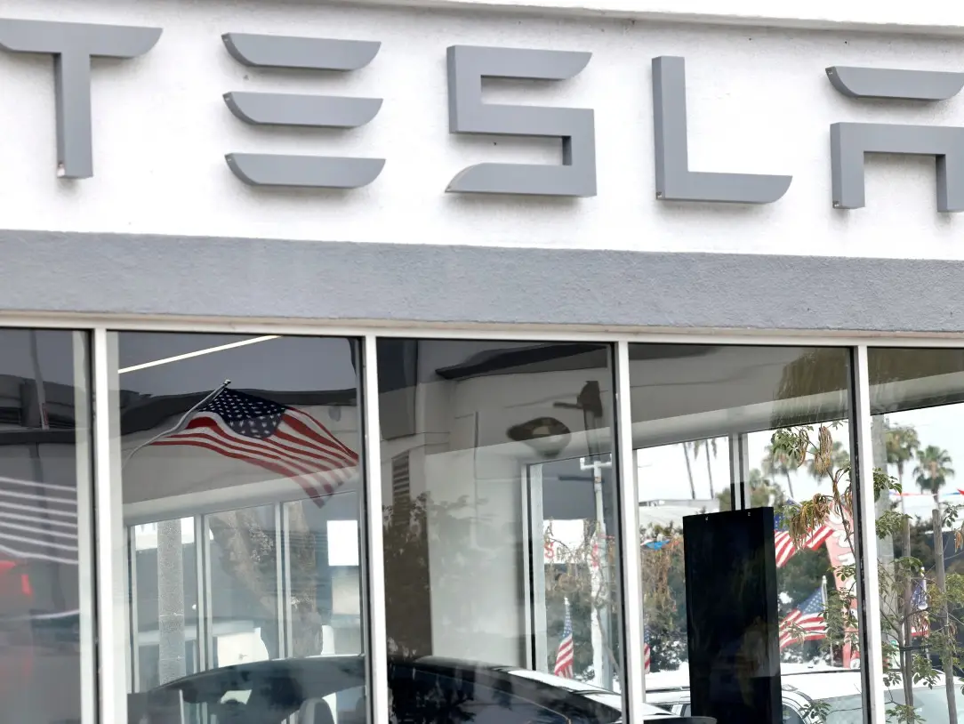 Tesla’s Cybercab hits a roadblock just a day after launch. This is what we know Tesla’s Cybercab hits a roadblock just a day after launch. This is what we know