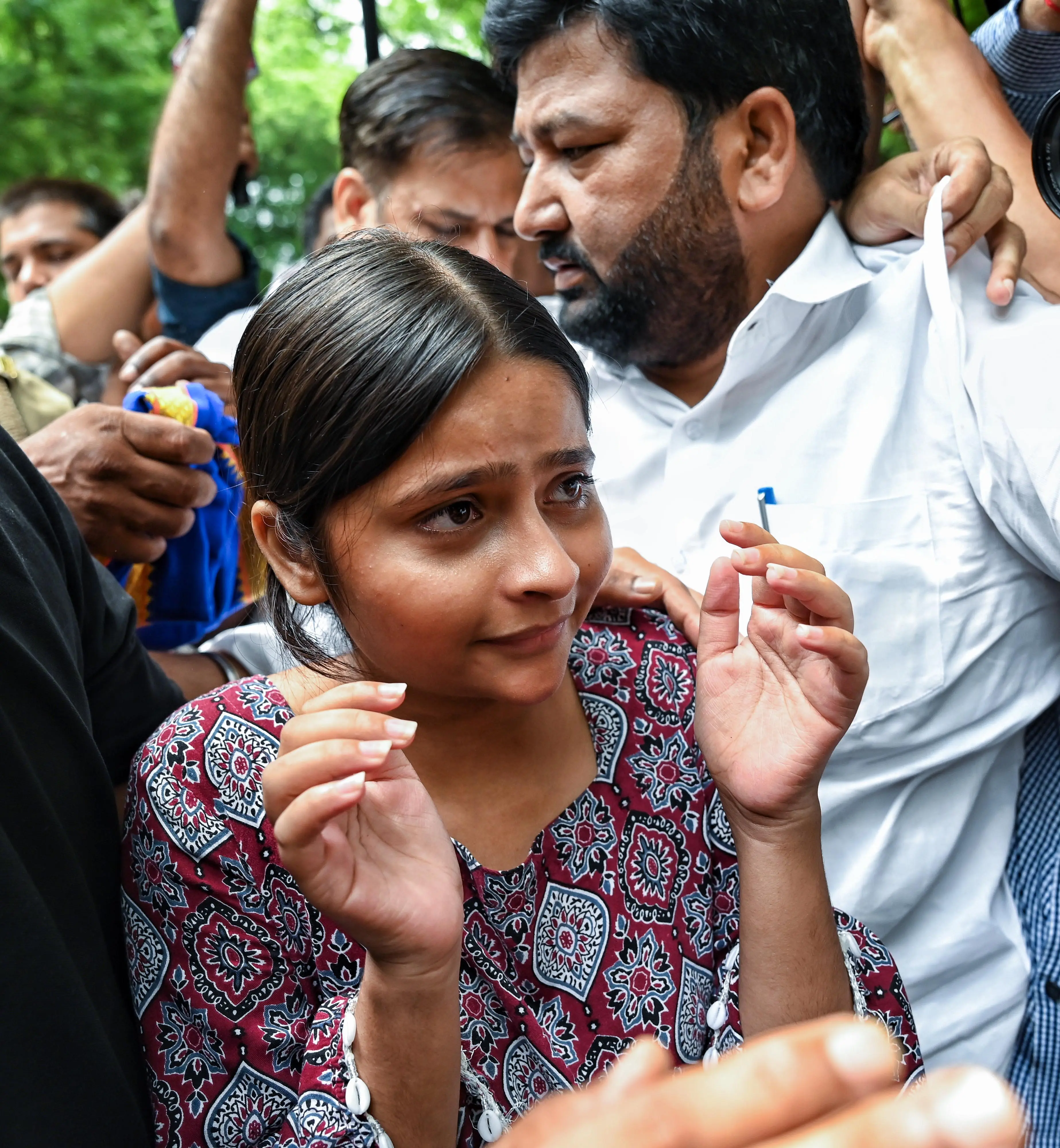 SC lawyer files complaint against student activist Nishu Azad, father over derogatory posts on Hindu deities