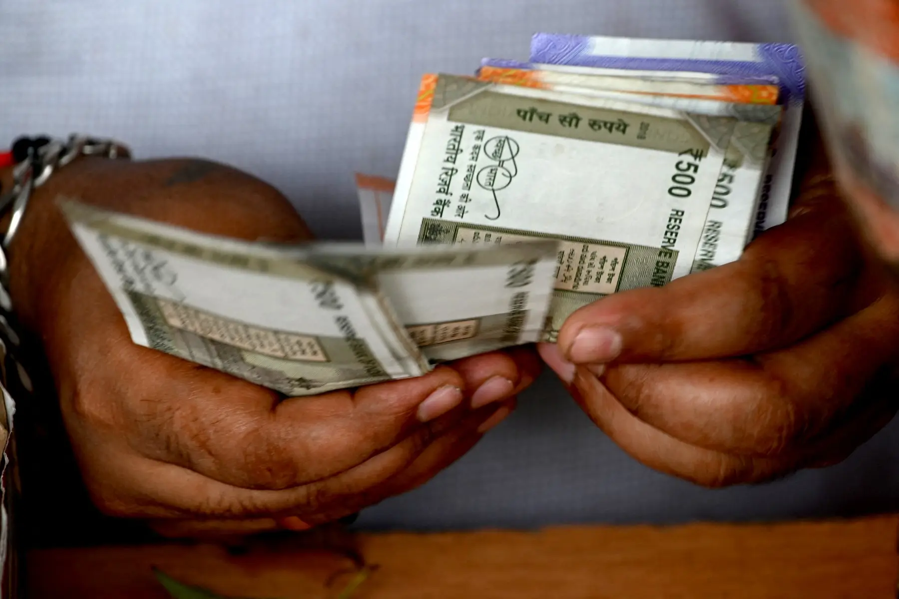 Six unrecognised Gujarat parties earned ₹1,700 crore, fielded just 15 candidates