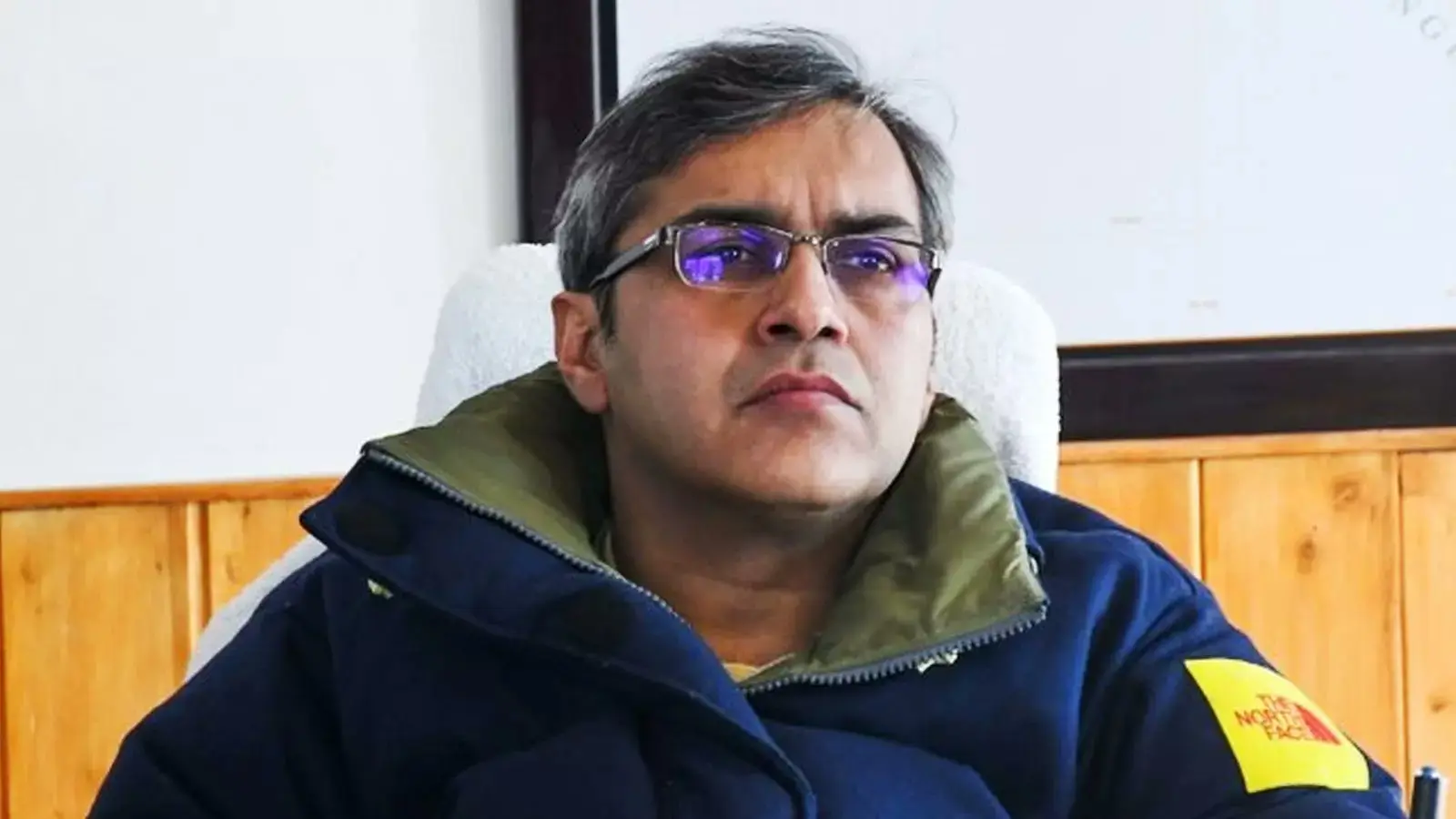 Who is Sanjeev Khirwar? MCD chief involved in dog walking row faces resignation calls after Satya Niketan  building collapse