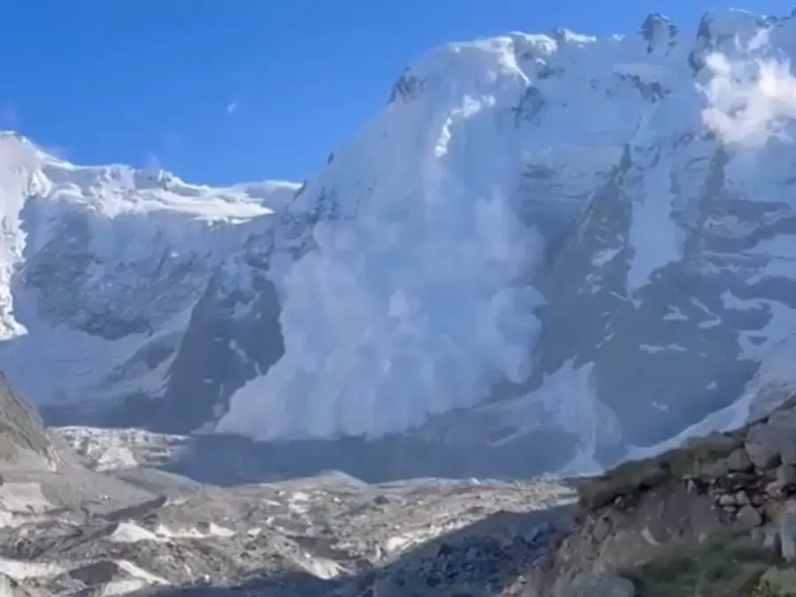 Russia avalanche kills at least 11 climbers on Mount Mizhirgi, six missing