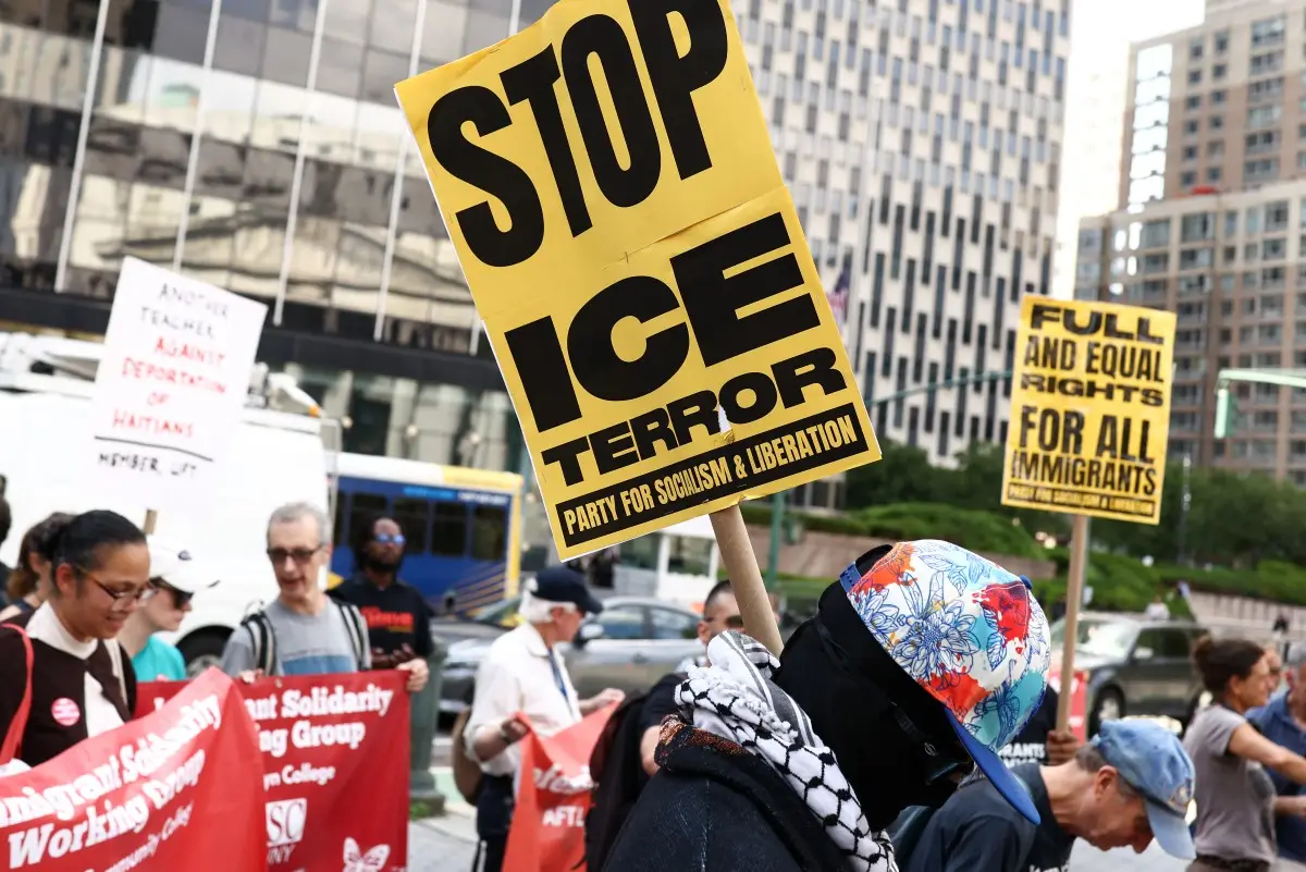Riots and protests in the US in 2027