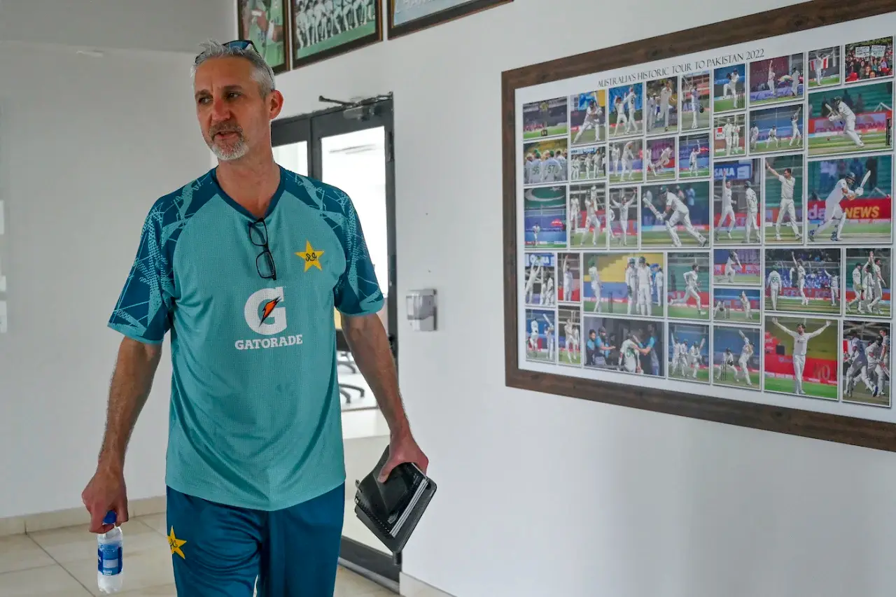'Deflated me mentally': Ex-Pak coach Gillespie slams Aaqib Javed's intereference, claims PCB owes him money
