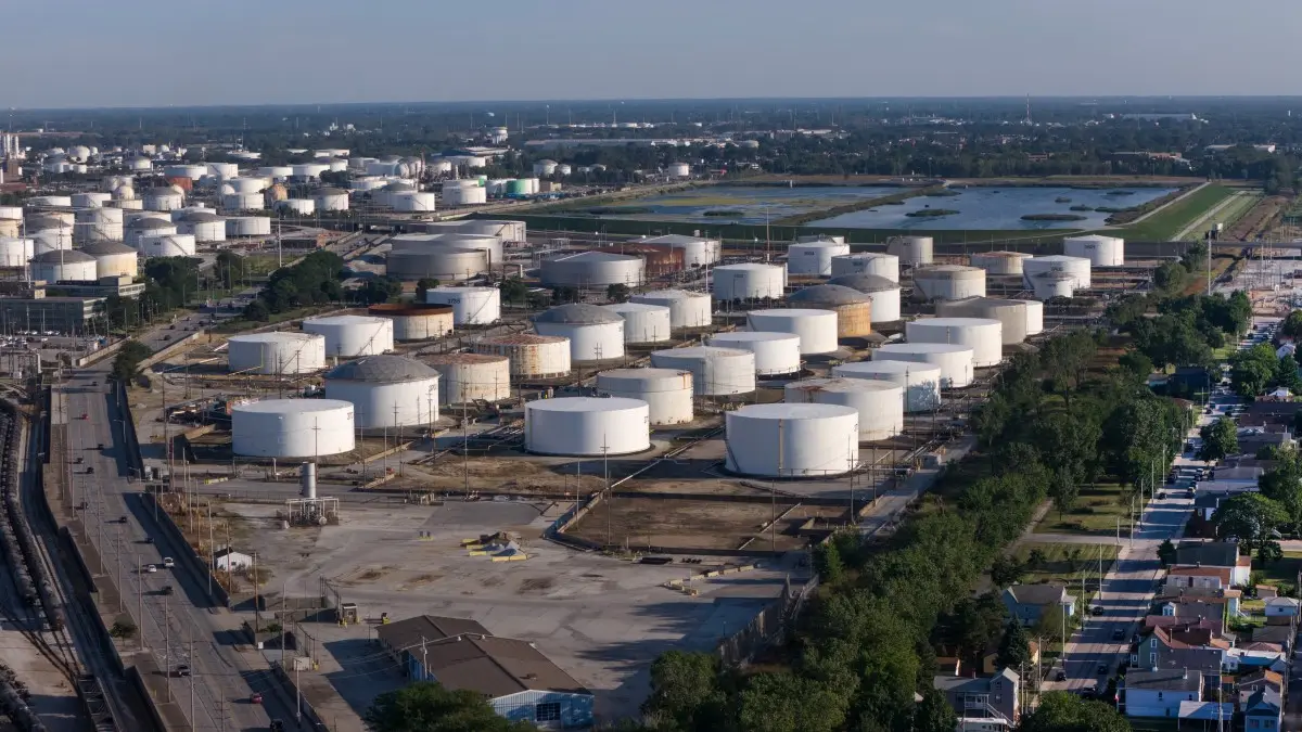 Fuel still drives Canada, Russia and the Gulf
