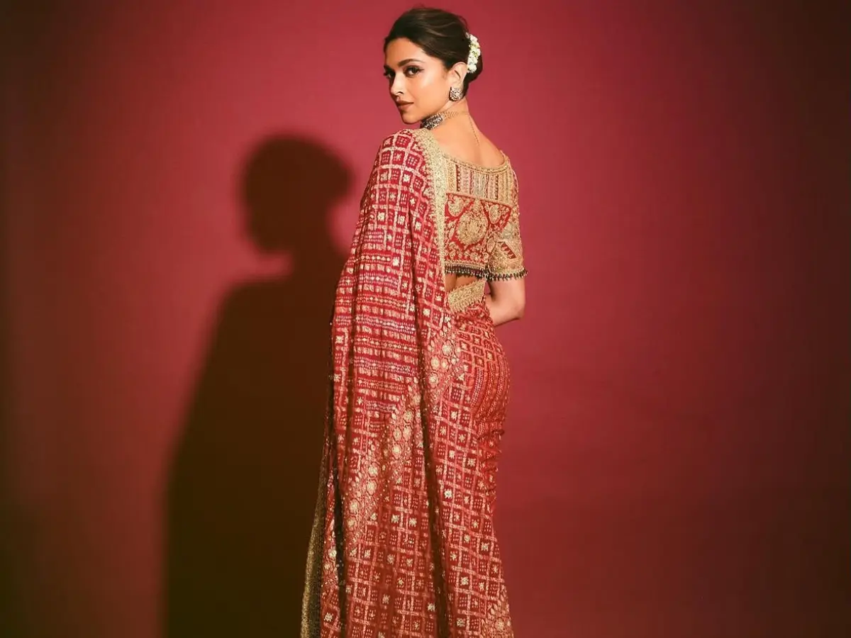 2. The Classic Red Saree