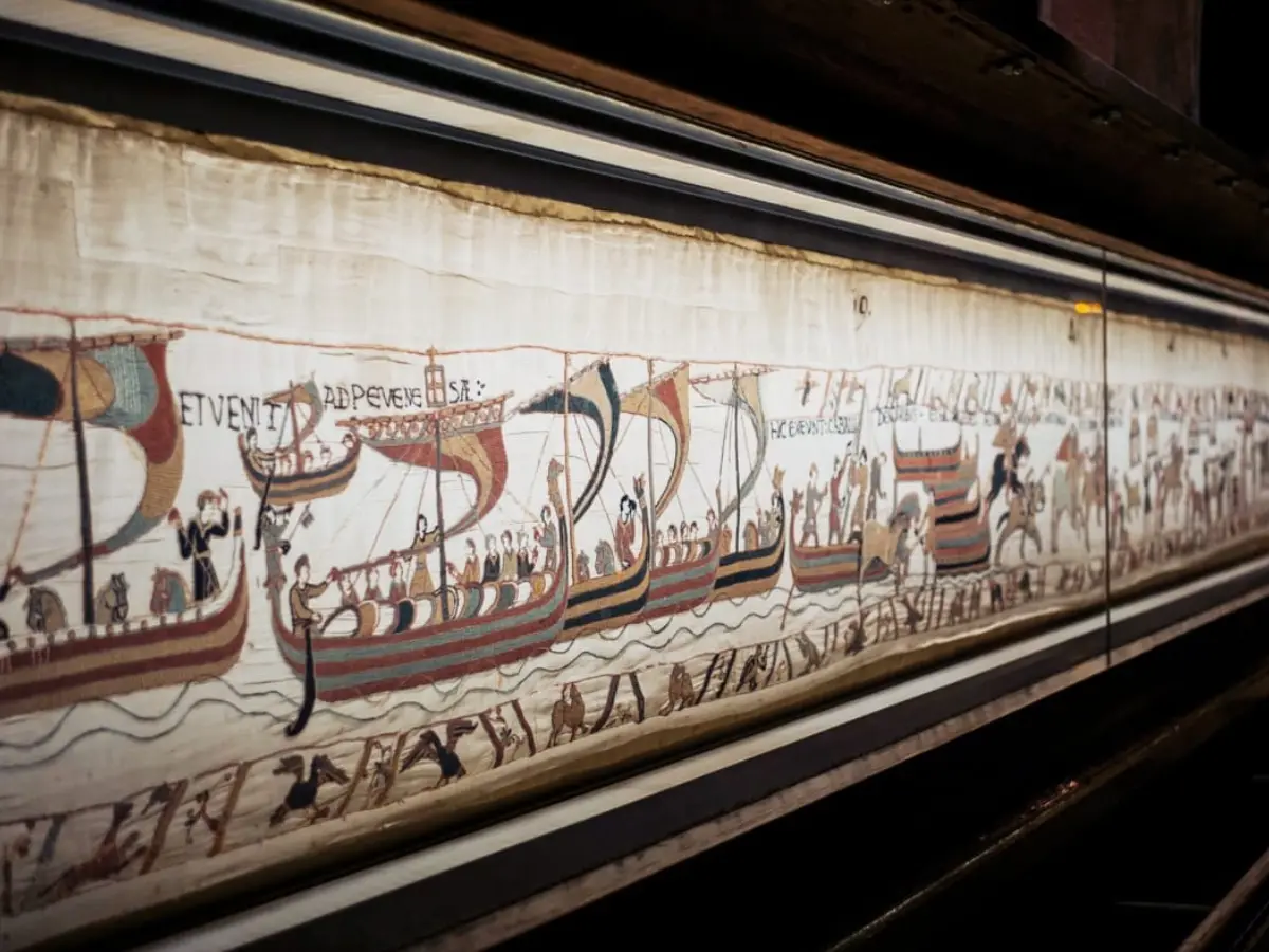 Bayeux Tapestry arrives in London: The 1,000-year-old story that changed England Bayeux Tapestry arrives in London: The 1,000-year-old story that changed England