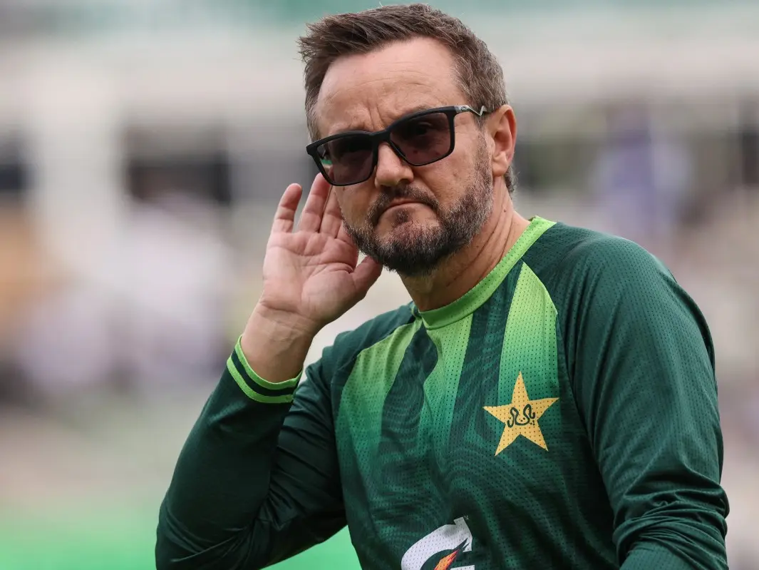 'I'd be open to it': Mike Hesson expresses interest in Pakistan Test coaching role 'I'd be open to it': Mike Hesson expresses interest in Pakistan Test coaching role