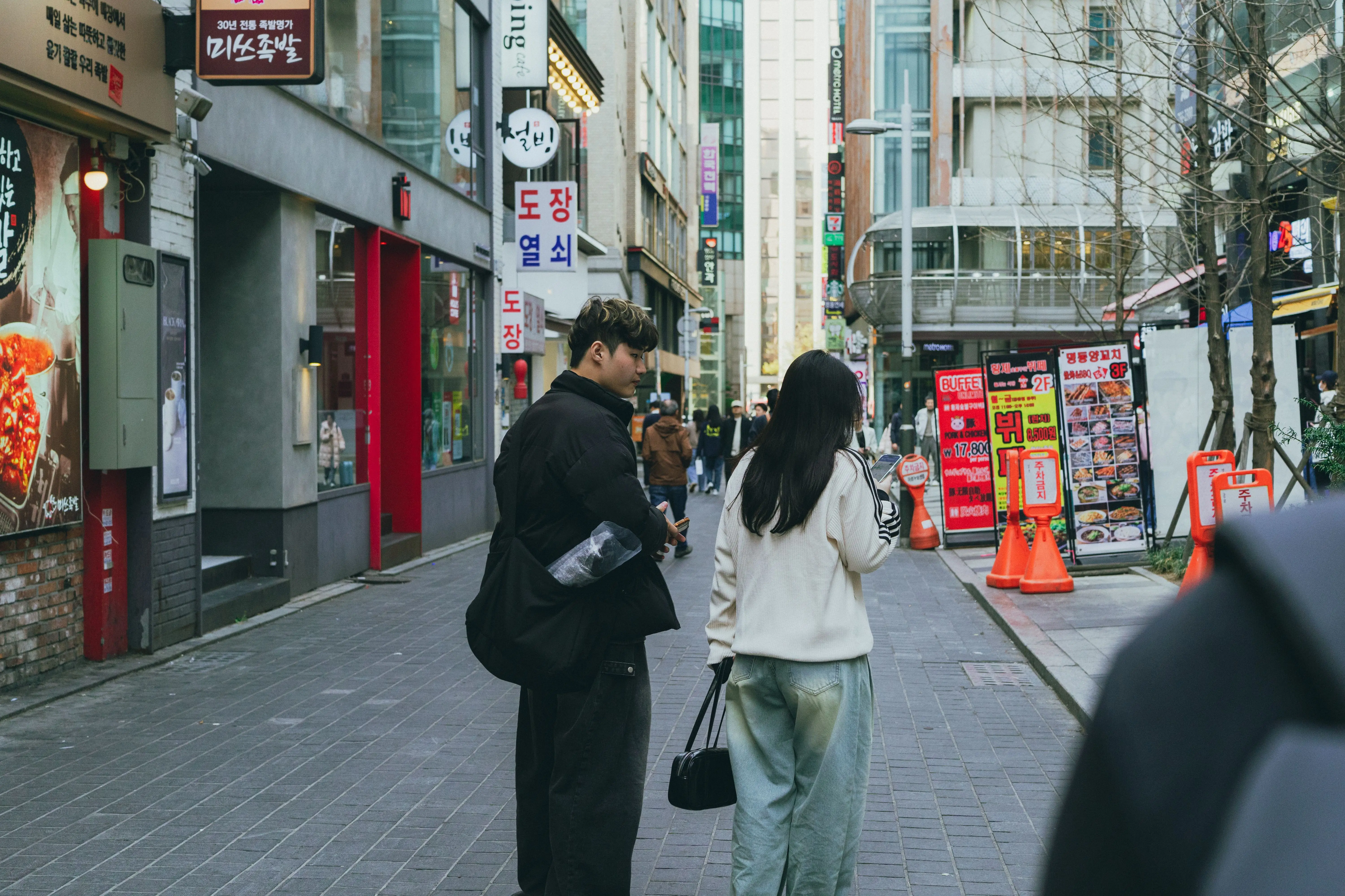 South Korea approves jeans for civil service interviews, bans neckties and dress shoes