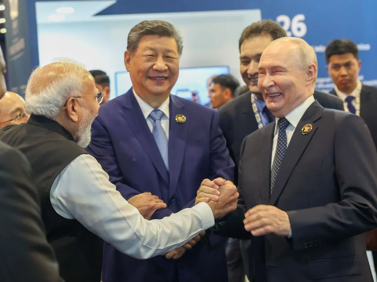 Modi, Putin, Xi ‘bromance’ goes viral
