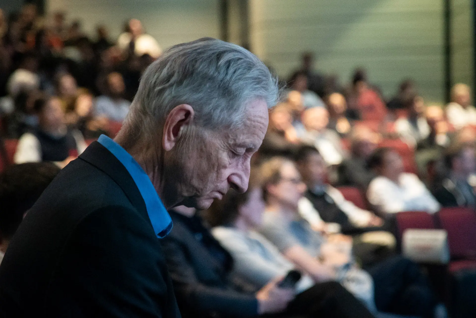 'Nobody knows if it can be in control': ‘Godfather’ of AI, China spy chief back AI slowdown calls, flags political threat