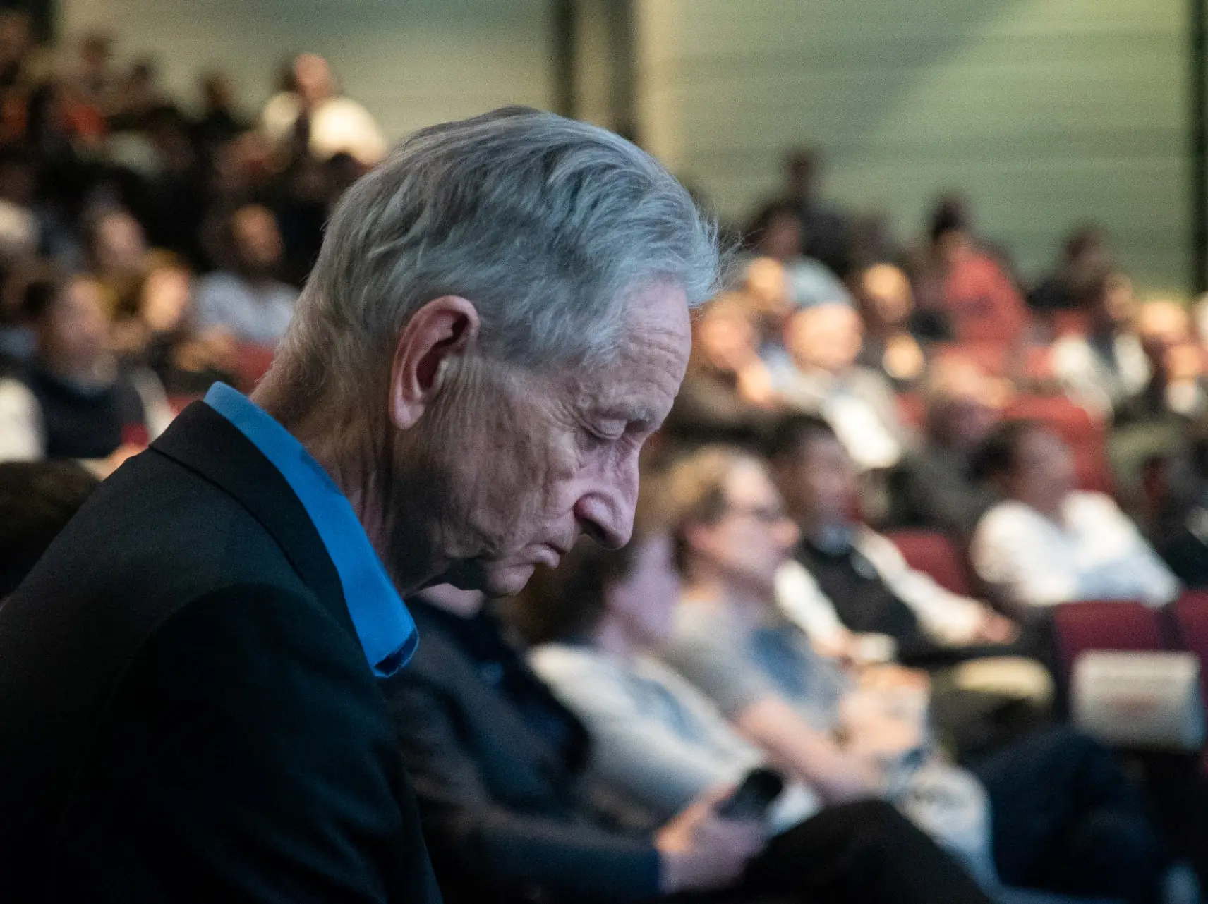 'Nobody knows if it can be in control': ‘Godfather’ of AI, China spy chief back AI slowdown calls, flags political threat 'Nobody knows if it can be in control': ‘Godfather’ of AI, China spy chief back AI slowdown calls, flags political threat
