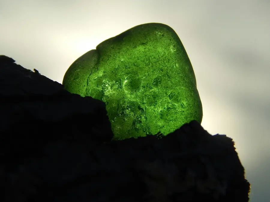Saudi Arabia discovers 110 million tonnes of Uranium-rich ore in Madinah region