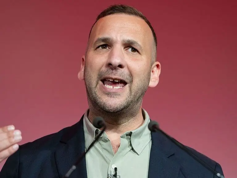 UK's Zack Polanski learning from Zohran Mamdani? Green party leader's Urdu campaign video goes viral UK's Zack Polanski learning from Zohran Mamdani? Green party leader's Urdu campaign video goes viral