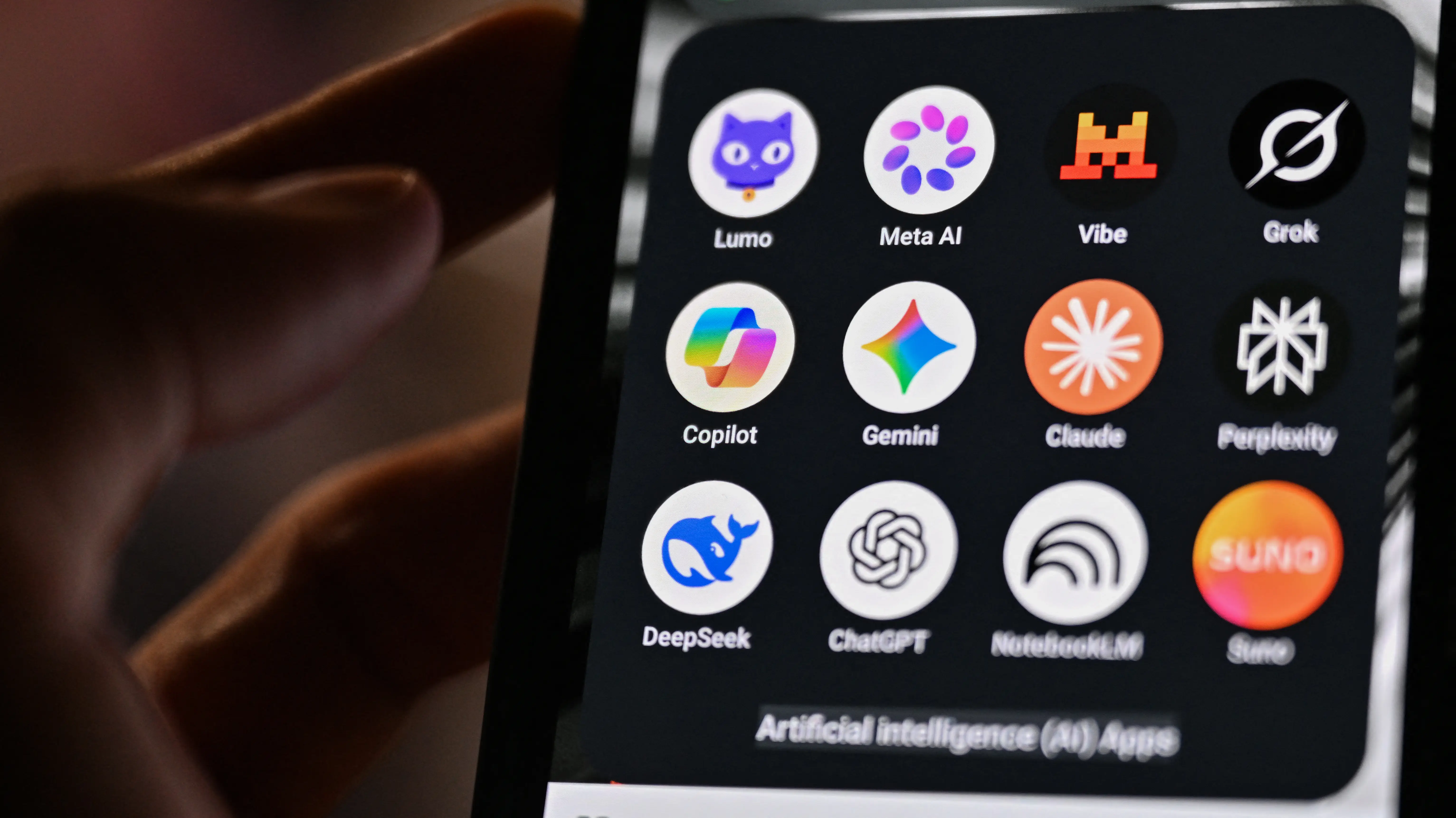 Amid AI safety fears, OpenAI, Anthropic and Google move to create standards body