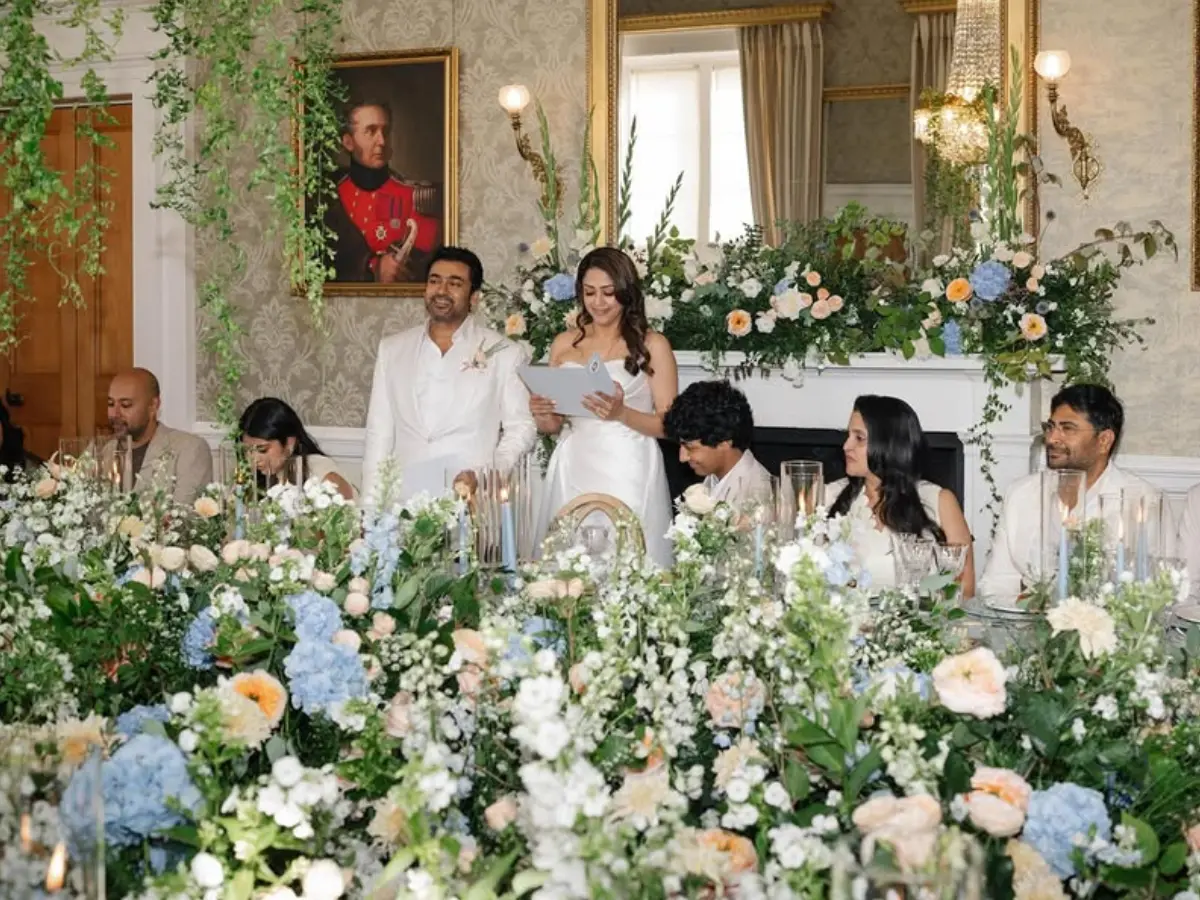 Exchanged vows in an aesthetic wedding ceremony