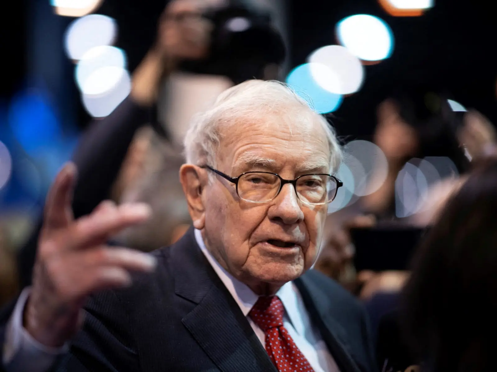 End of an era: Warren Buffett steps down as Berkshire Hathaway chairman End of an era: Warren Buffett steps down as Berkshire Hathaway chairman