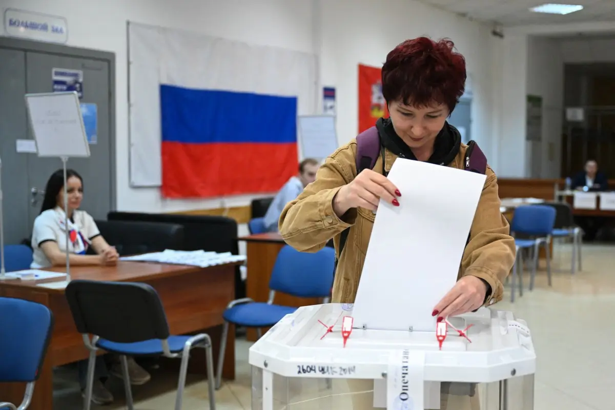 Russia election: Moscow voting system hit by ‘powerful, continuous’ cyberattacks, says official