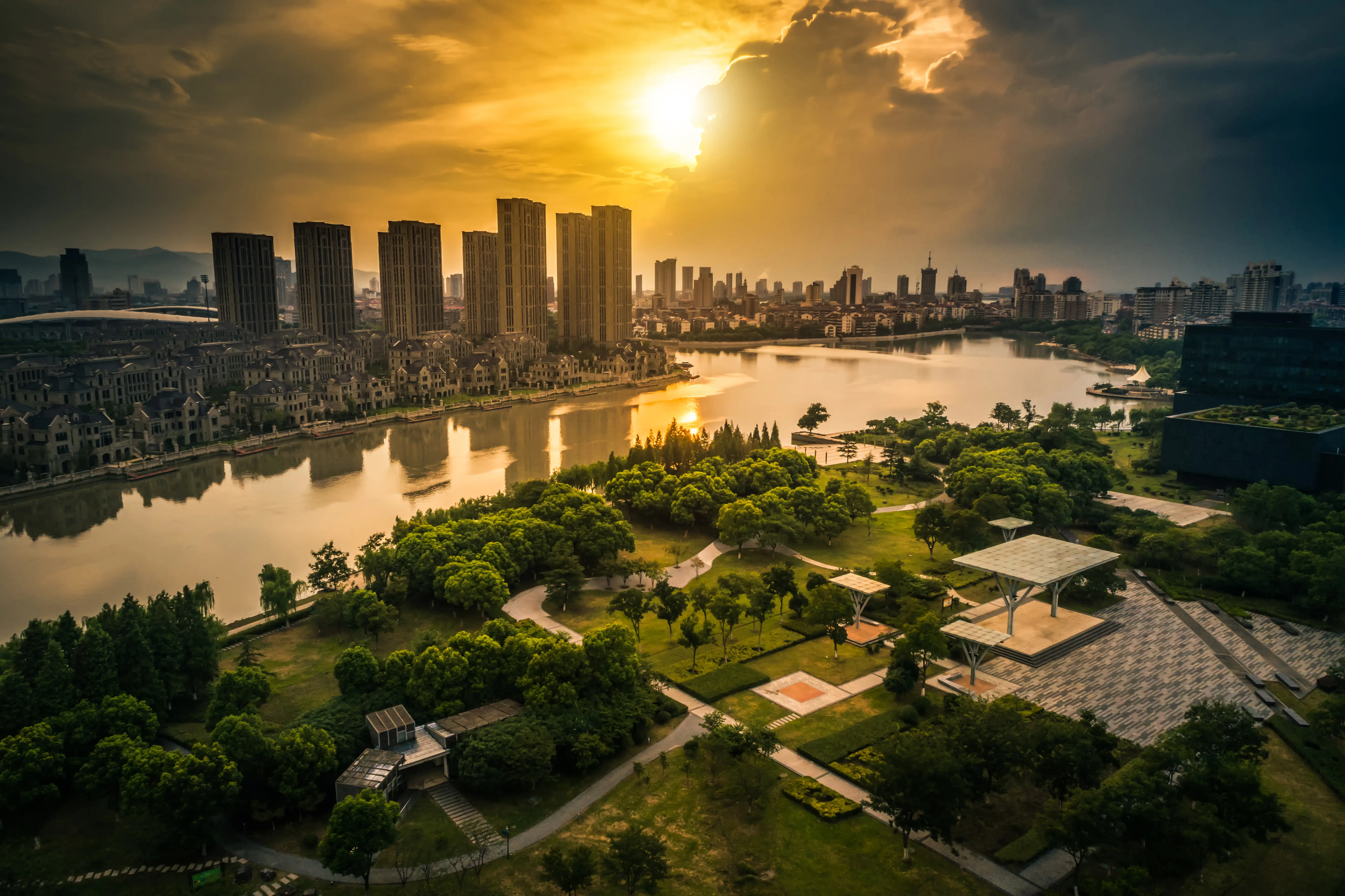 Why is India’s real estate market moving towards more customer-focused development? Experts weigh-in
