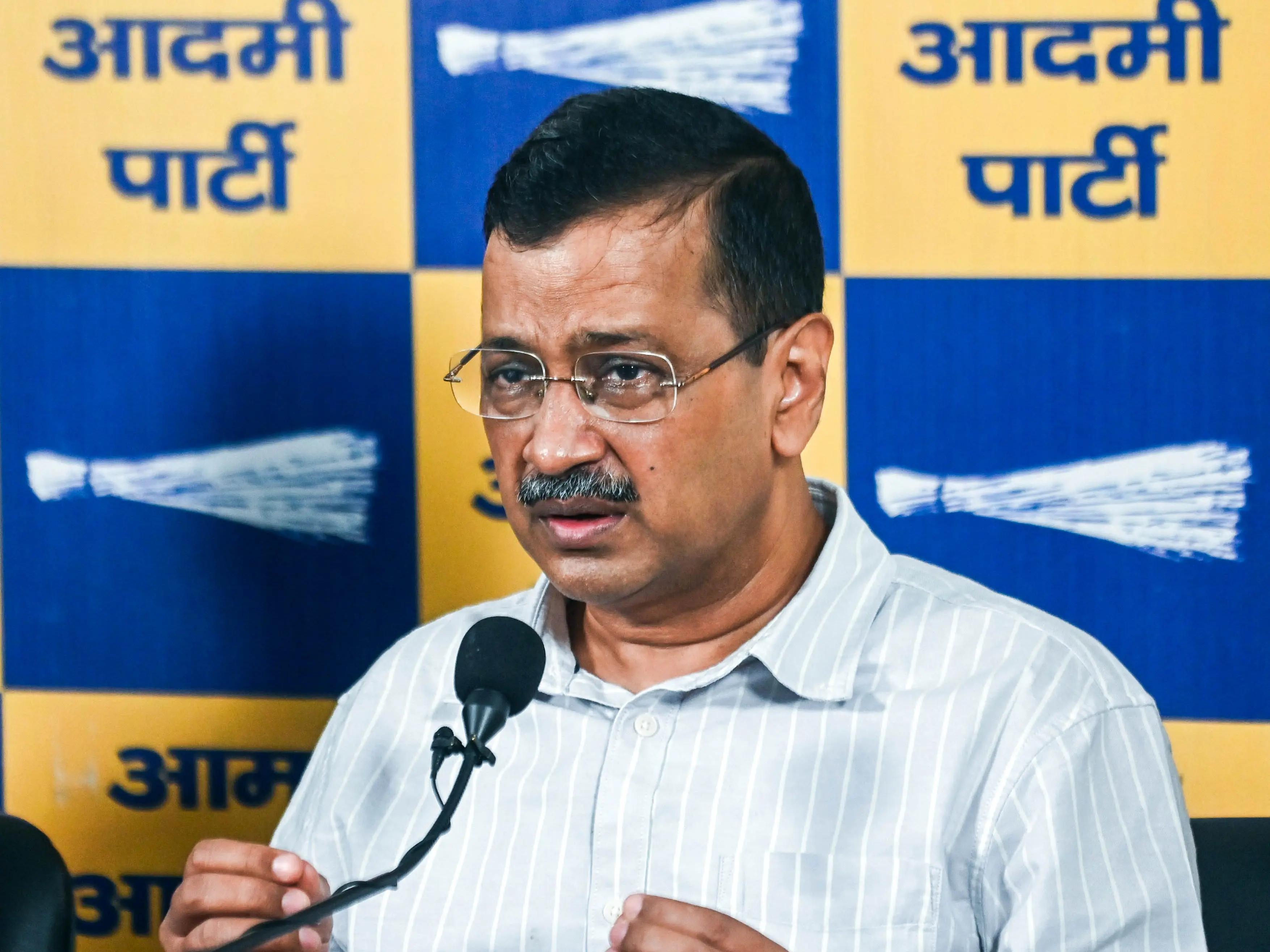 Arvind Kejriwal, family members, Delhi CM Rekha Gupta get SIR notices Arvind Kejriwal, family members, Delhi CM Rekha Gupta get SIR notices
