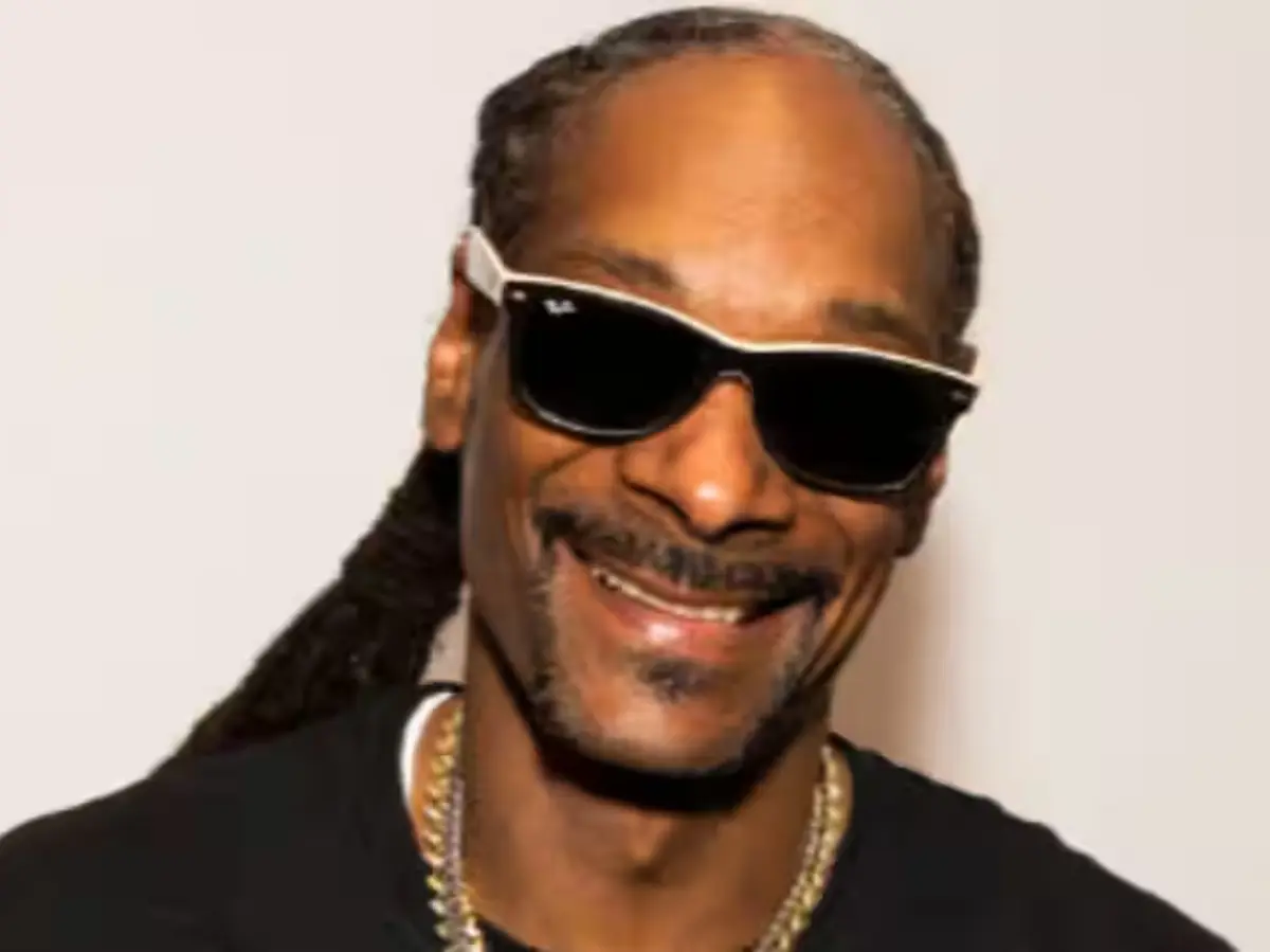 Snoop Dogg reveals emotional reason behind his upcoming biopic: 'Get to bring my mother back' Snoop Dogg reveals emotional reason behind his upcoming biopic: 'Get to bring my mother back'