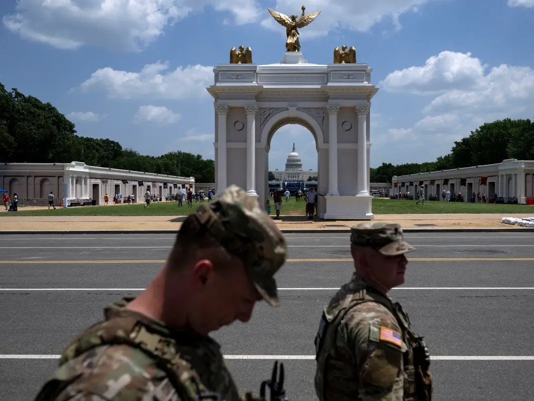 Trump says proposed 250-foot triumphal arch will be turned into ‘military complex’ Trump says proposed 250-foot triumphal arch will be turned into ‘military complex’